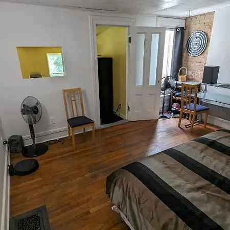 Appartement Historic Row House à Elmira Extérieur photo